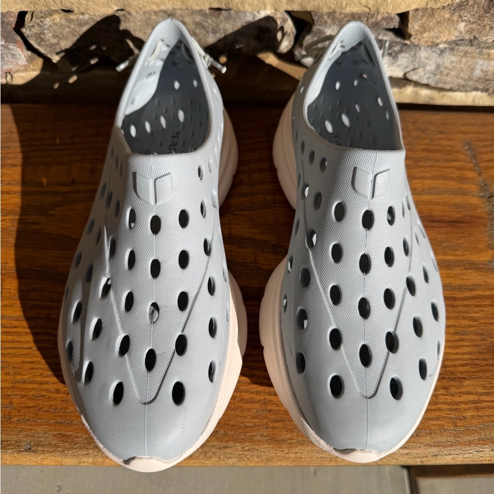 Kane Recovery Shoes